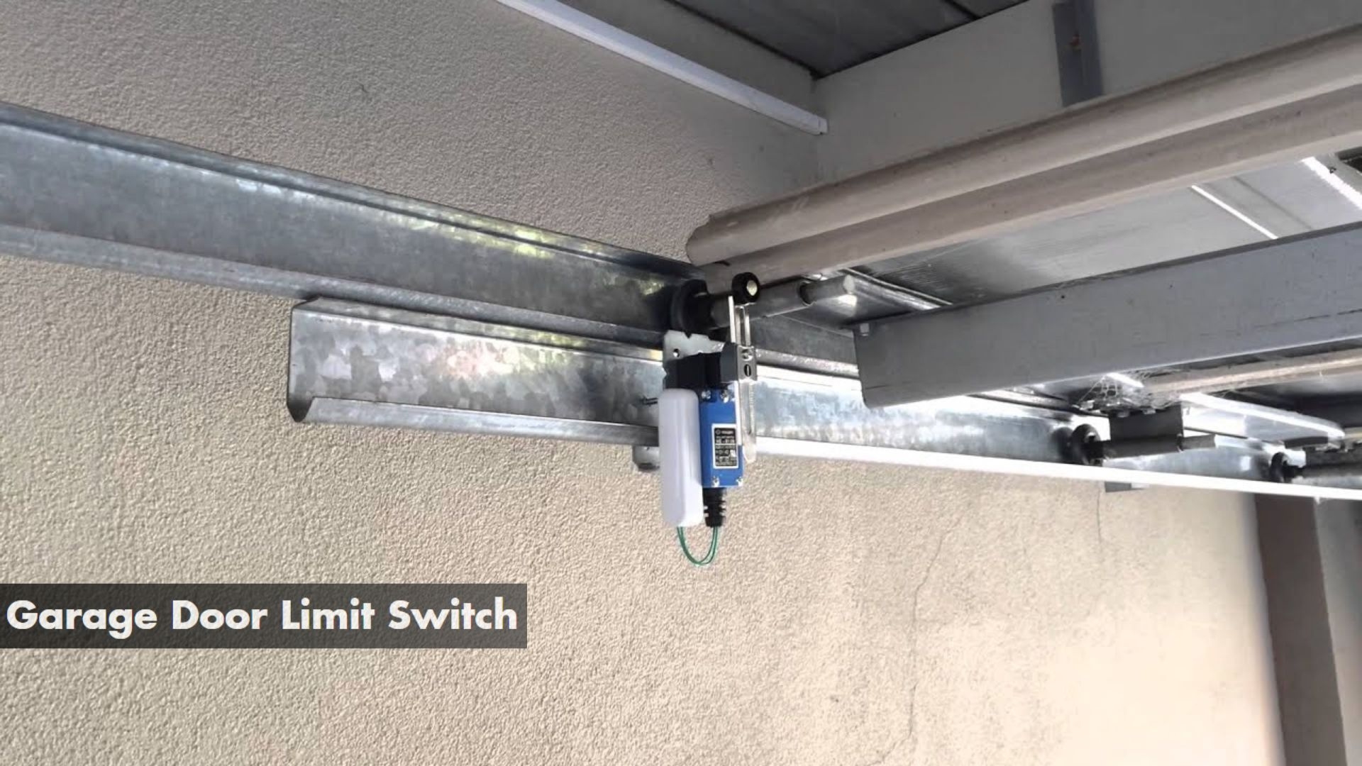 A garage door limit switch