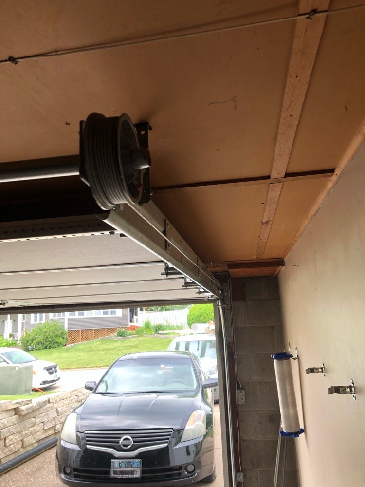 Garage Door Cable Replacement Muscatine