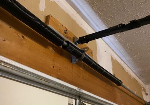 Garage Door Spring Replacement Bettendorf