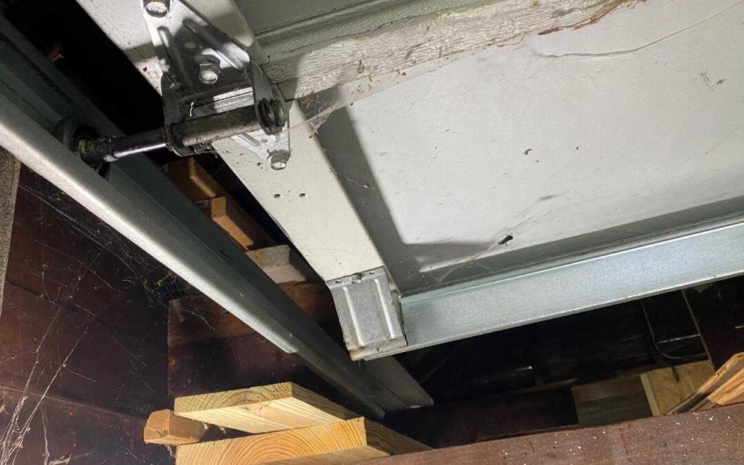 Garage Door Repair Acorn Ln, Muscatine, IA