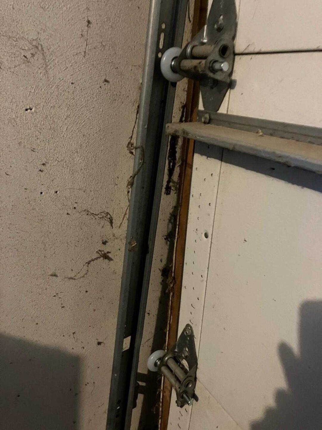 Residential Garage Door Maintenance 23rd Ave, Rock Island