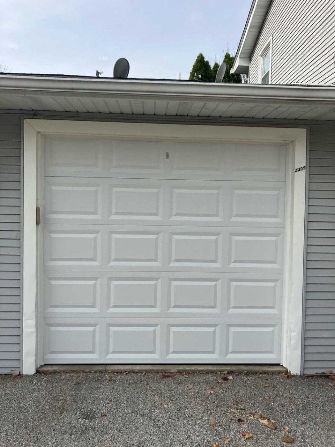 Steel Garage Door Panel Replacement Knox St, Galesburg, IL