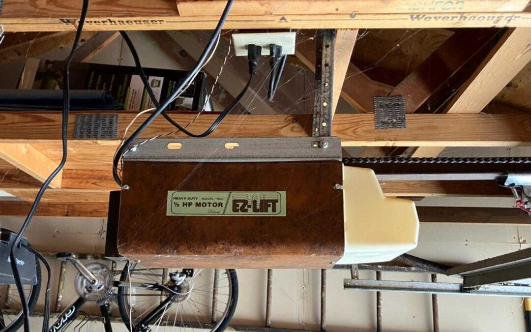 Garage Opener Repair Service 39th St, Rock Island, IL
