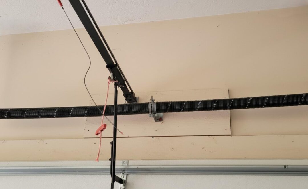 Garage Door Repair Service 25th Ave, Rock Island, IL