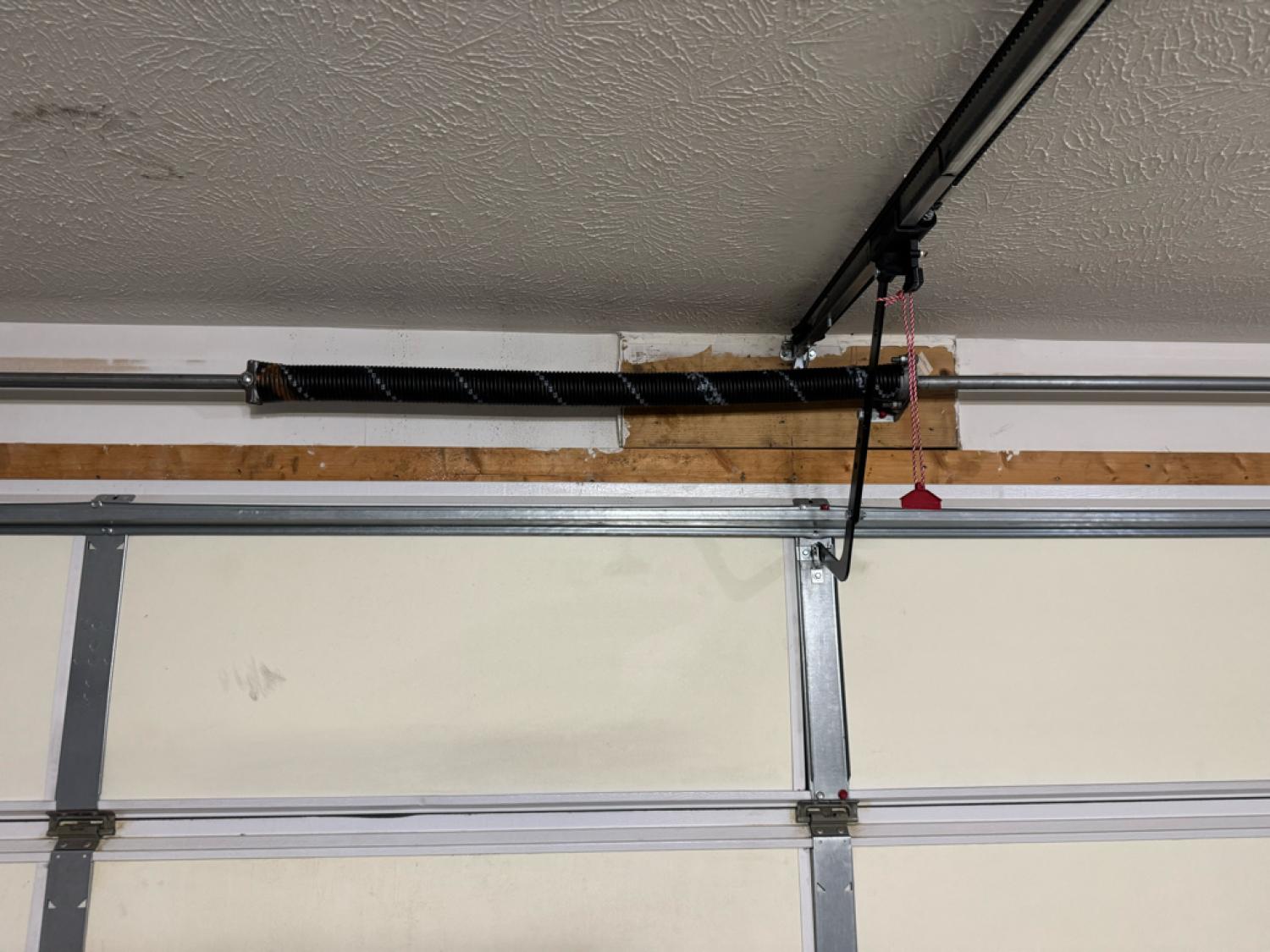 Same Day Garage Door Repair 34th Ave, Moline, IL