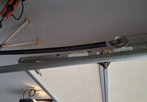 garage door repair near me garage door spring garage door spring repair residential garage door residential garage door spring replacement garage door cable Same Day Garage Door Service 31st Street A, Moline, IL