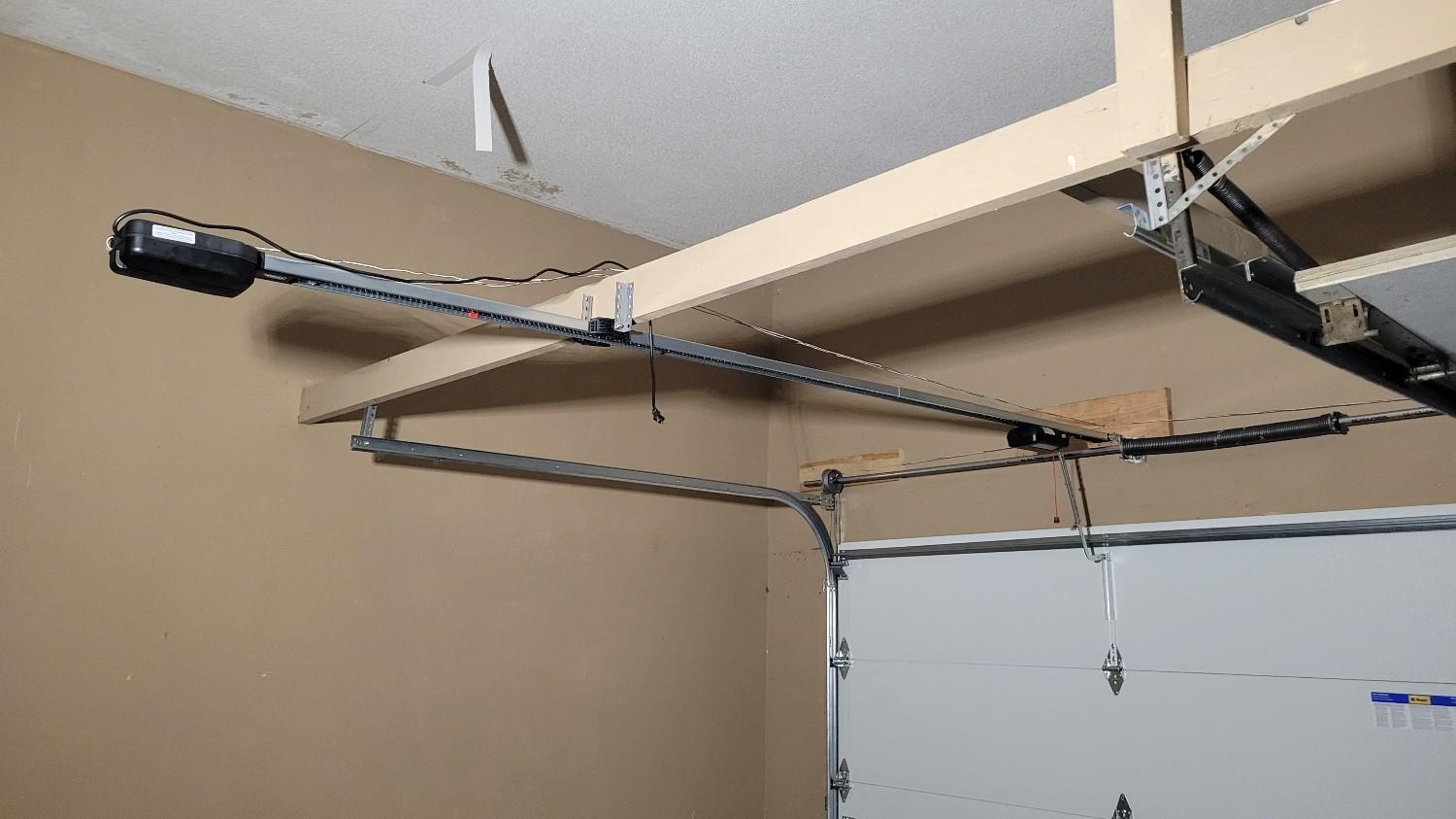 Same Day Garage Door Service 31st Street A, Moline, IL