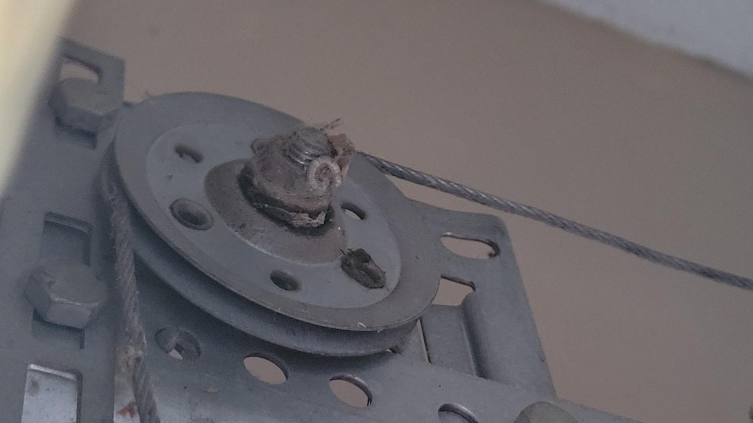 Same Day Garage Door Service 31st Street A, Moline, IL