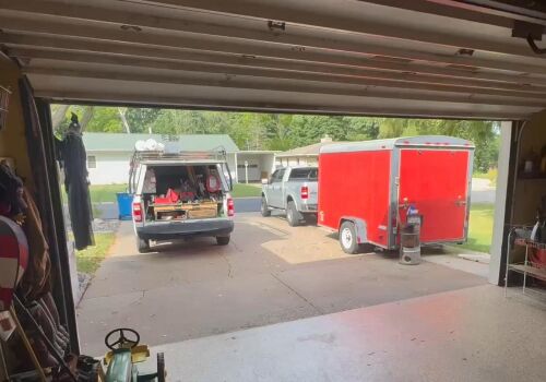 Garage Door Maintenance Services Walnut St, Muscatine, IA