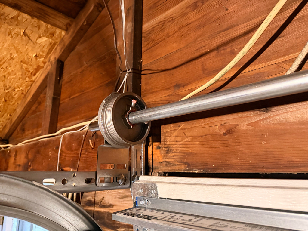 Garage door cable repair 