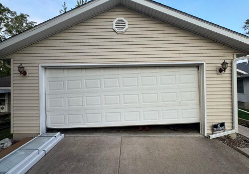 Garage Door Repair 26th St, Rock Island, IL
