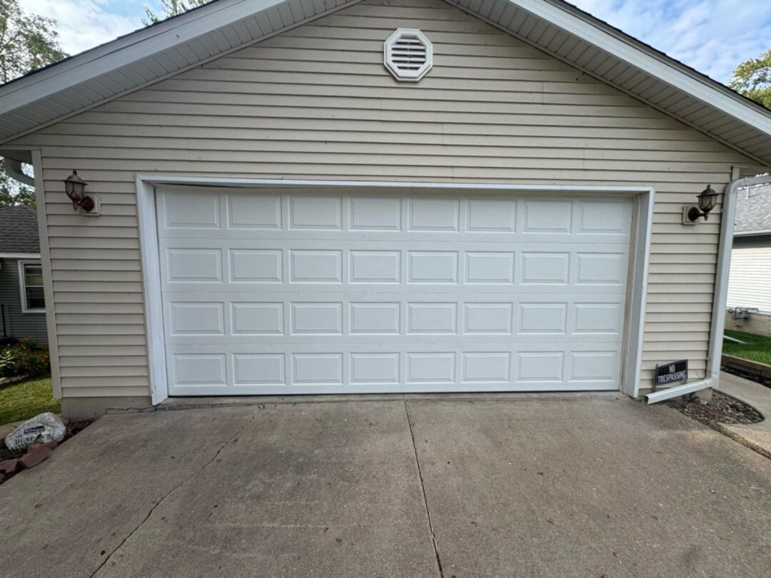 Garage Door Repair 26th St, Rock Island, IL