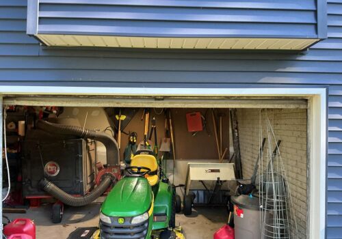 Emergency Garage Door Service W 29th St, Davenport, IA