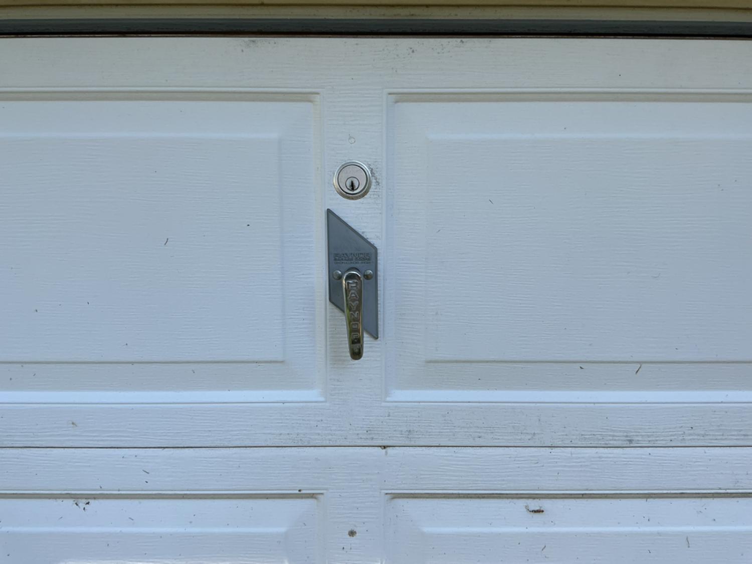 Emergency Garage Door Service W 29th St, Davenport, IA