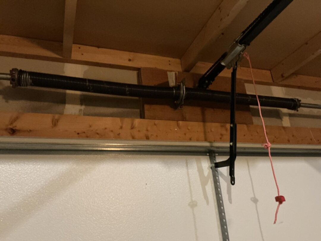 Garage Spring Replacement 39th St, Moline, IL