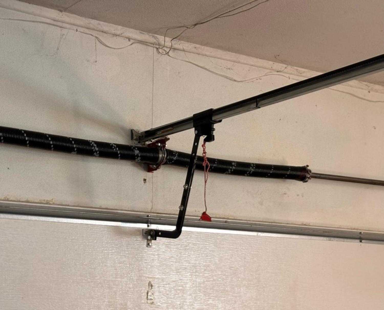 Garage Spring Replacement 16th Ave, Moline, IL