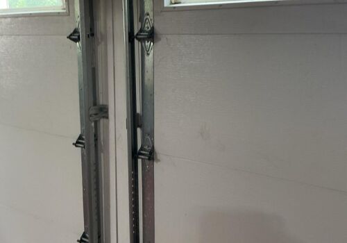 Garage Door Maintenance Services N Elsie Ave, Davenport, IA