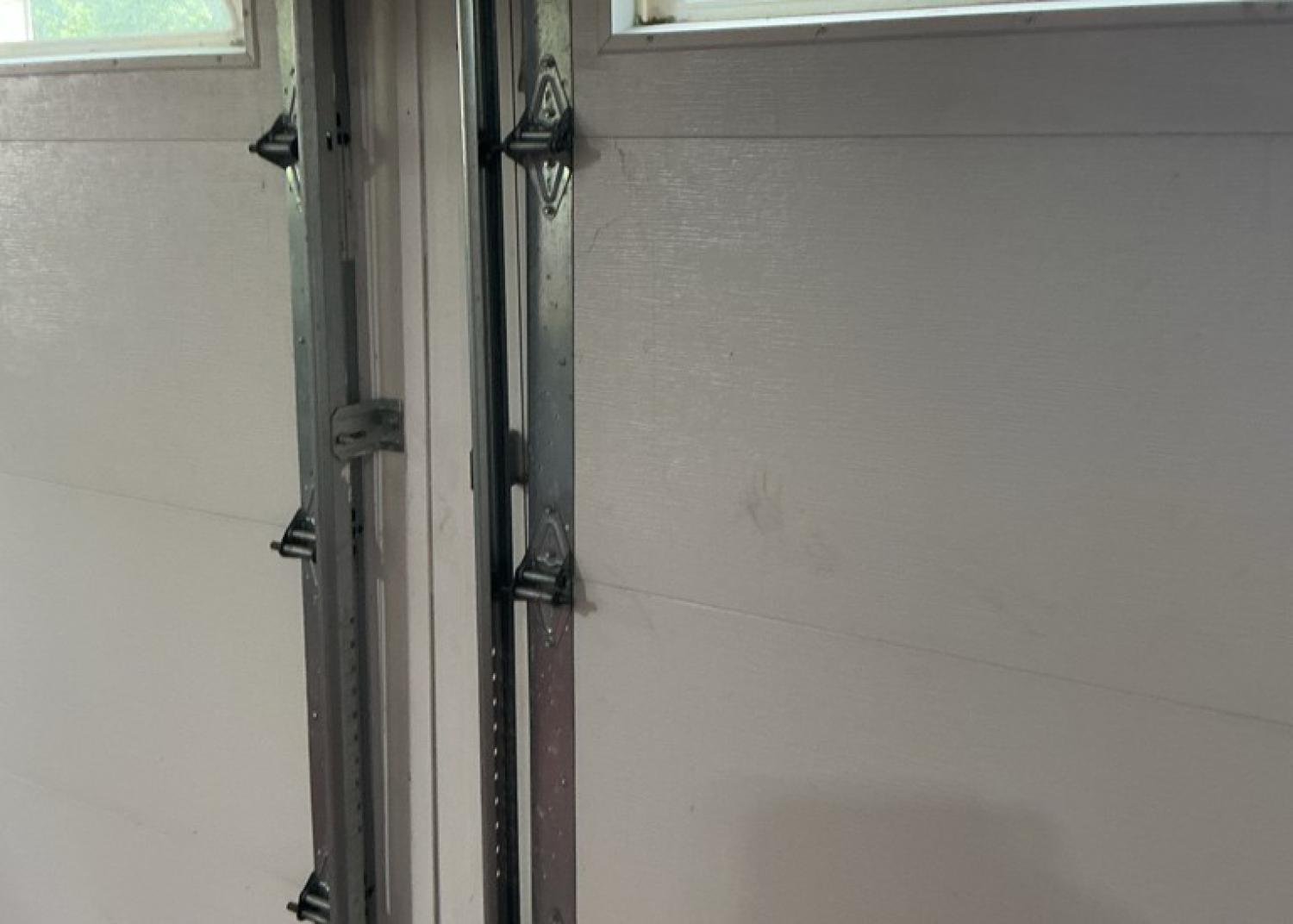 Garage Door Maintenance Services N Elsie Ave, Davenport, IA