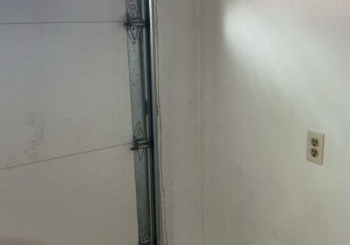 Garage Door Maintenance Services N Elsie Ave, Davenport, IA