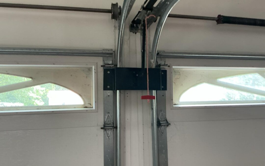 Garage Door Maintenance Services N Elsie Ave, Davenport, IA