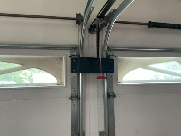 Garage Door Maintenance Services N Elsie Ave, Davenport, IA